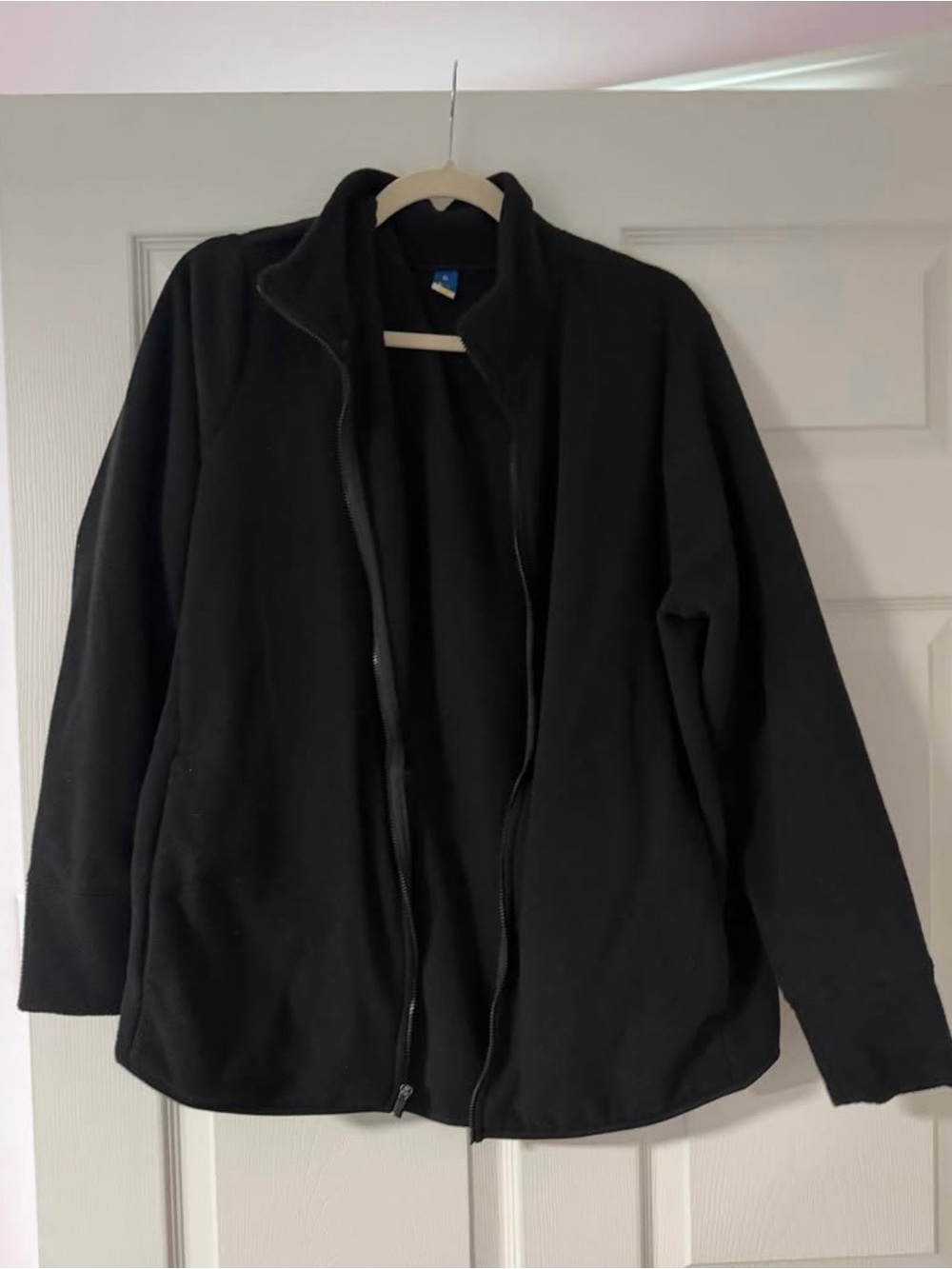 WoMen's Black large Full-Zip Fleece Jacket